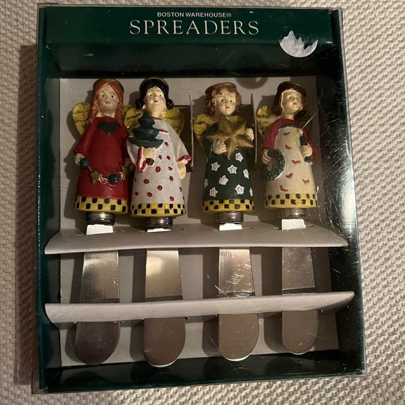 Angel Spreaders 4pc set Cheese/Butter 1999 Boston Warehouse Christmas Knife NIB - Picture 1 of 4